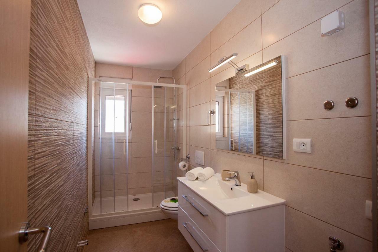 Apartments Mia 4&5 Baška Voda Dış mekan fotoğraf