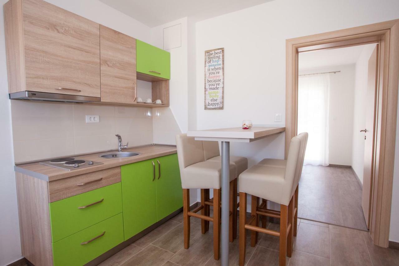 Apartments Mia 4&5 Baška Voda Dış mekan fotoğraf