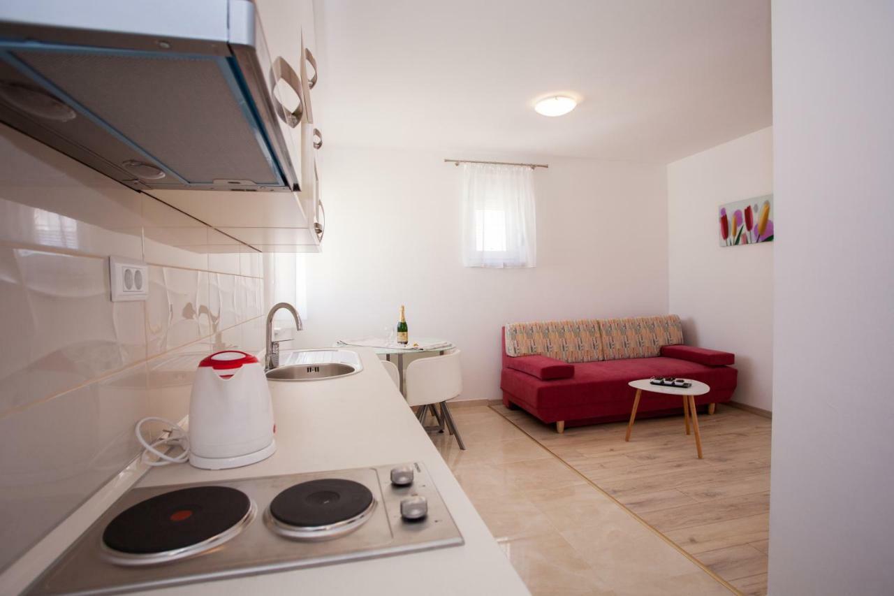Apartments Mia 4&5 Baška Voda Dış mekan fotoğraf